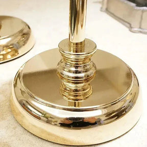 Suporte Dourado para Velas Vintage em Metal Lumière Casa